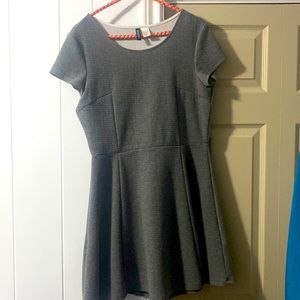 H&M short sleeve dress